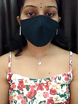 Angleannie online show from April 8, 4:29 pm