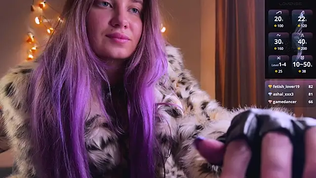 Femdom Lola online show from December 31, 12:00 am