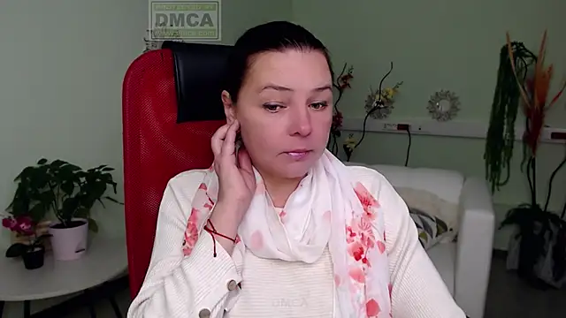 Lily flower7 online show from October 1, 6:08 am