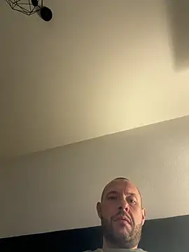 Guitccch online show from February 13, 10:06 pm