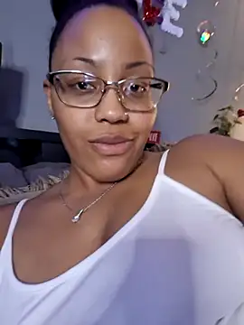 samone9 online show from February 19, 3:50 am