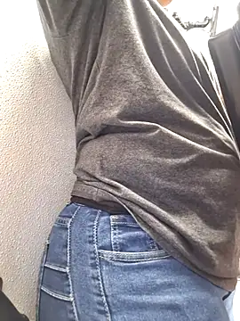 samone9 online show from March 7, 12:15 am