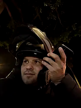 Snapshot of antonioM84 chatting on January 30, 10:19 pm antonioM84 online show from January 30, 10:19 pm