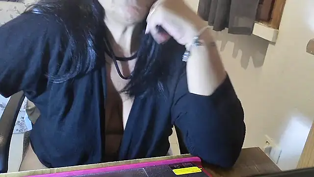 45marina45 online show from November 7, 8:36 am