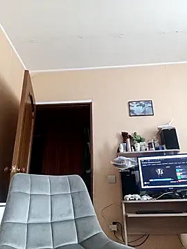 Pen Janis online show from April 27, 8:34 am