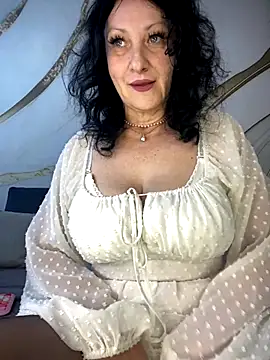 Katie-n online show from September 25, 6:06 am