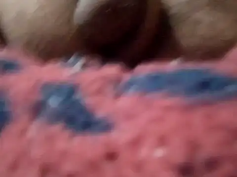 Snapshot of carlos40404 chatting on November 5, 10:43 pm carlos40404 online show from November 5, 10:43 pm