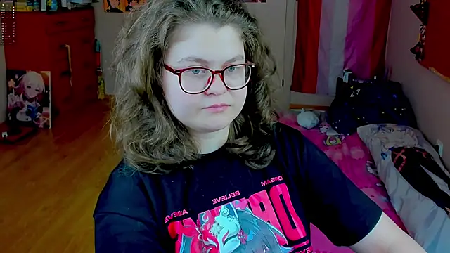 Sashy Way online show from April 19, 12:15 pm