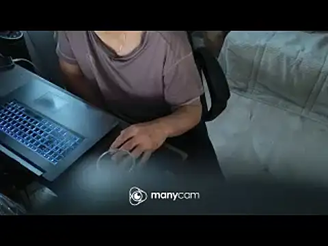 lolacharlyxh online show from January 30, 2:04 pm