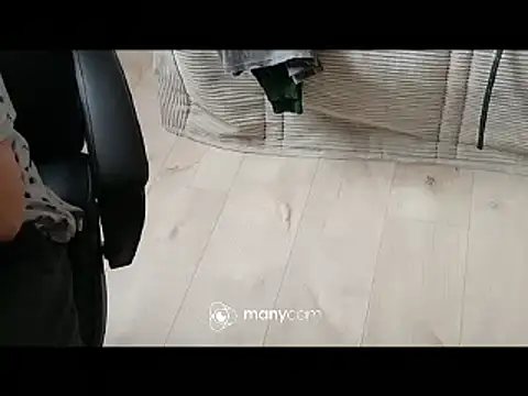 lolacharlyxh online show from February 24, 12:05 pm