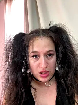 Nastybambi online show from September 10, 3:45 pm