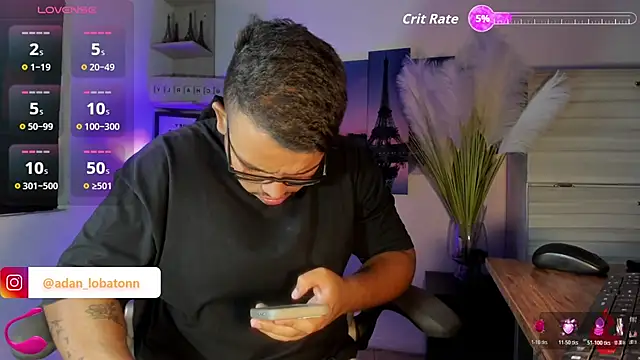 Snapshot of Naughty_Charly chatting on May 16, 7:45 pm Naughty Charly online show from May 16, 7:45 pm