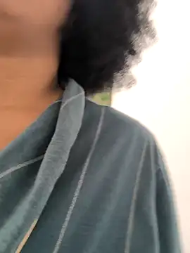 EmmilyBrant online show from January 3, 6:14 pm