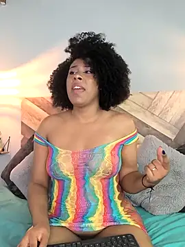 EmmilyBrant online show from January 5, 5:20 pm