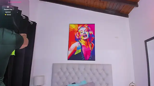 KristalFoxx online show from November 11, 9:59 pm