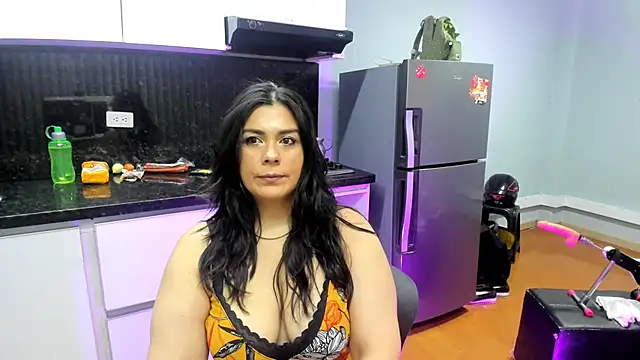 martina foxy  online show from February 18, 11:44 am