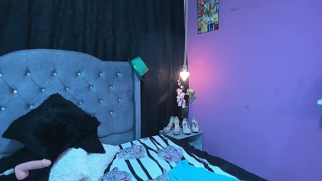 martina foxy  online show from March 22, 3:09 pm