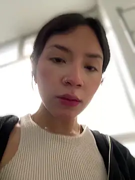 Mila Morgan online show from March 17, 2:01 pm