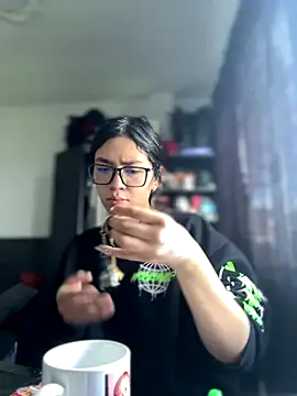 Mila Morgan online show from November 28, 2:53 pm