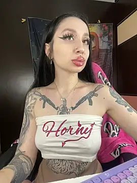 Molly  Moon online show from January 16, 5:22 am