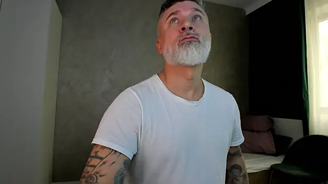 BlowMyXXL online show from December 29, 11:07 am