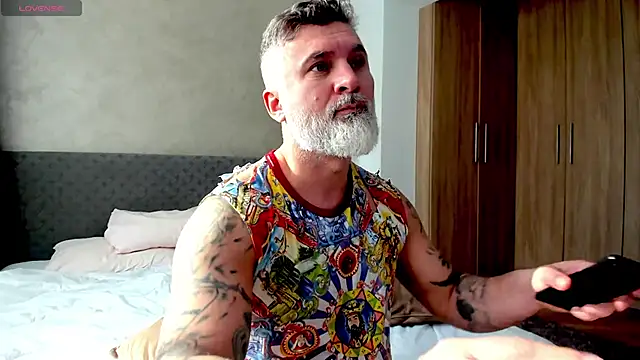 BlowMyXXL online show from February 19, 12:44 pm