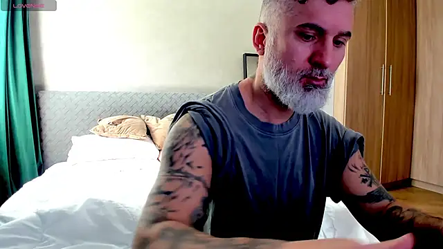 BlowMyXXL online show from February 20, 10:48 am