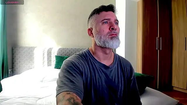 BlowMyXXL online show from March 3, 8:16 am