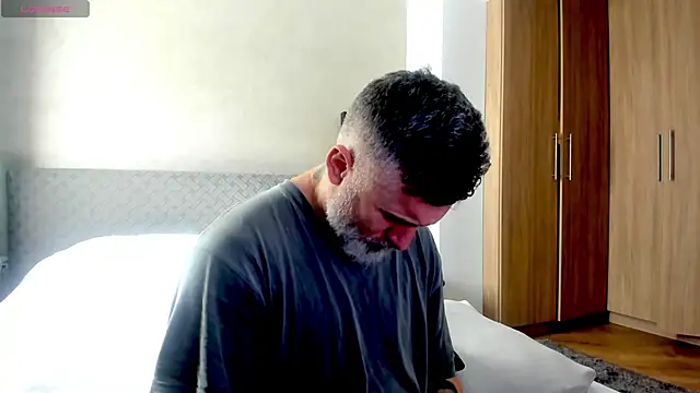 BlowMyXXL online show from March 4, 9:07 am