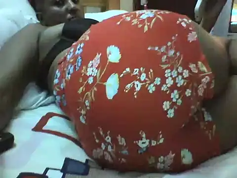 Snapshot of sweety_babra chatting on March 2, 8:29 pm sweety babra online show from March 2, 8:29 pm