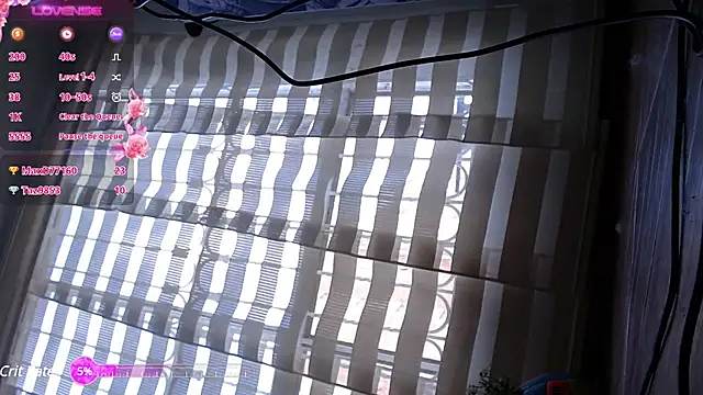 lauramcdowell1 online show from January 28, 9:08 pm