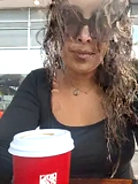 lauramcdowell1 online show from February 27, 7:36 pm