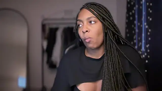 marisilva br online show from December 14, 2:55 pm