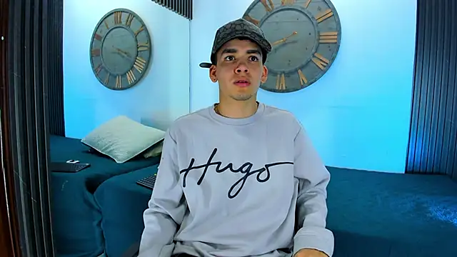 Mike 0233  online show from February 8, 4:03 am