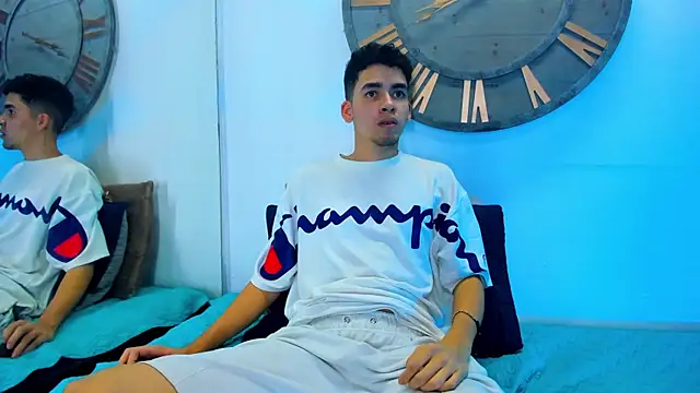 Mike 0233  online show from February 13, 7:56 am