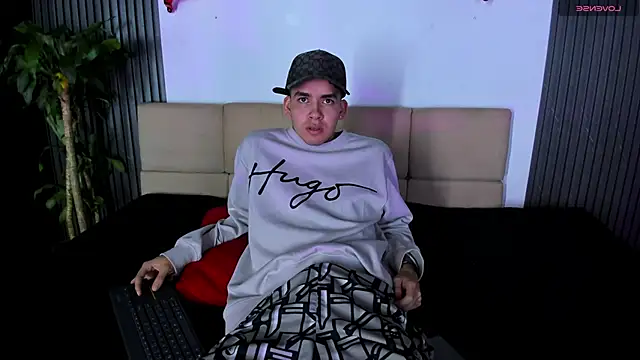 Mike 0233  online show from February 25, 8:03 am