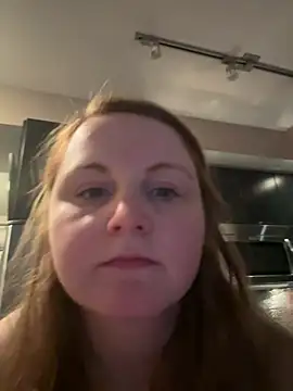 GingerSnap33 online show from January 4, 10:02 pm