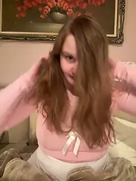 GingerSnap33 online show from February 7, 3:45 am