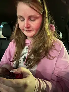 GingerSnap33 online show from February 14, 3:33 am