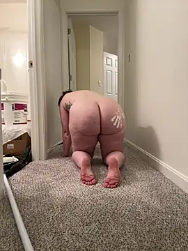 GingerSnap33 online show from December 21, 3:13 am