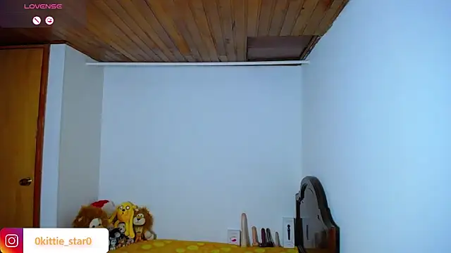 juli05star20 online show from February 18, 12:39 pm