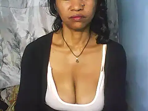 Snapshot of nene_belle chatting on March 9, 8:21 pm nene belle online show from March 9, 8:21 pm