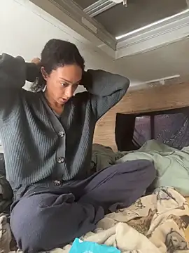 starrynikki online show from April 1, 4:26 pm