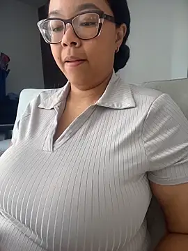 XMara online show from March 16, 2:54 pm