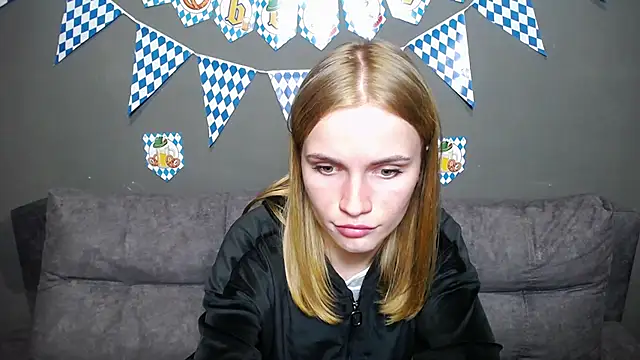 MargaritaKiss online show from September 30, 7:08 pm