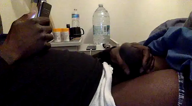 bigblackdick8inc online show from February 8, 11:34 pm