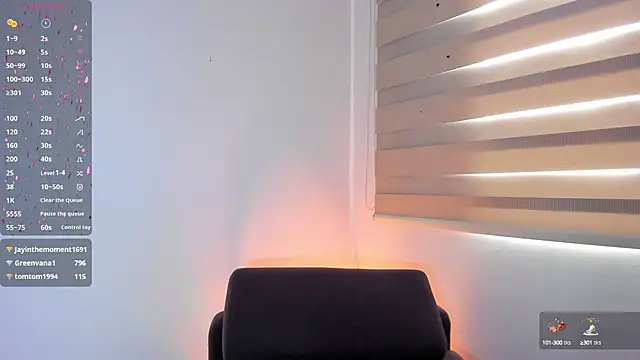 thaliacollins online show from December 16, 2:05 pm