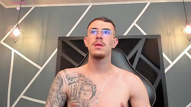 CodyWalkerR online show from September 20, 5:25 pm