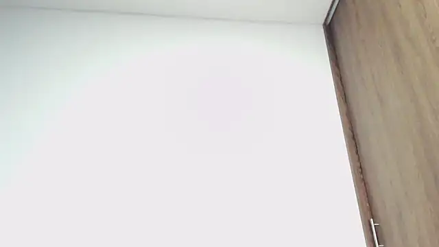 Snapshot of iby_sexfire chatting on April 6, 3:48 am iby sexfire online show from April 6, 3:48 am