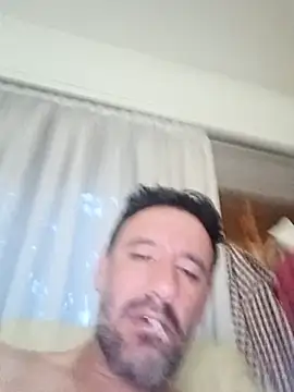Snapshot of pablo3785 chatting on November 21, 8:35 am pablo3785 online show from November 21, 8:35 am
